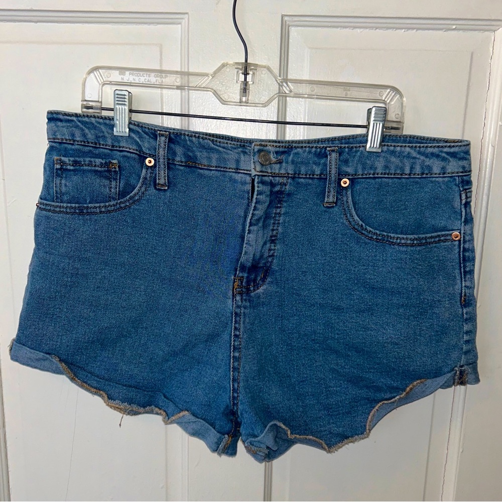 Shorts size 16